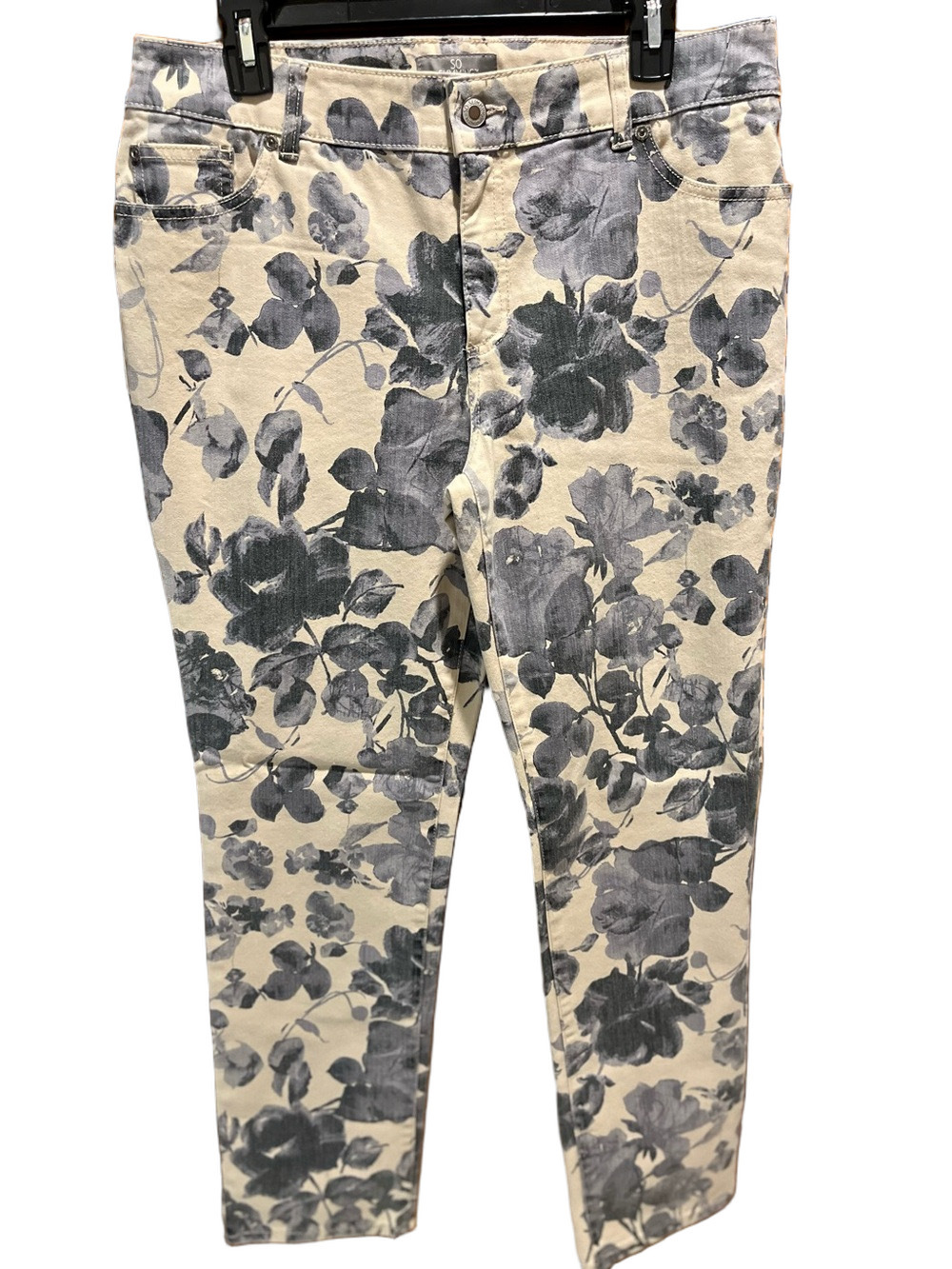 95. WOMENS CHICO’S 2/L DETAIL DENIM JEANS